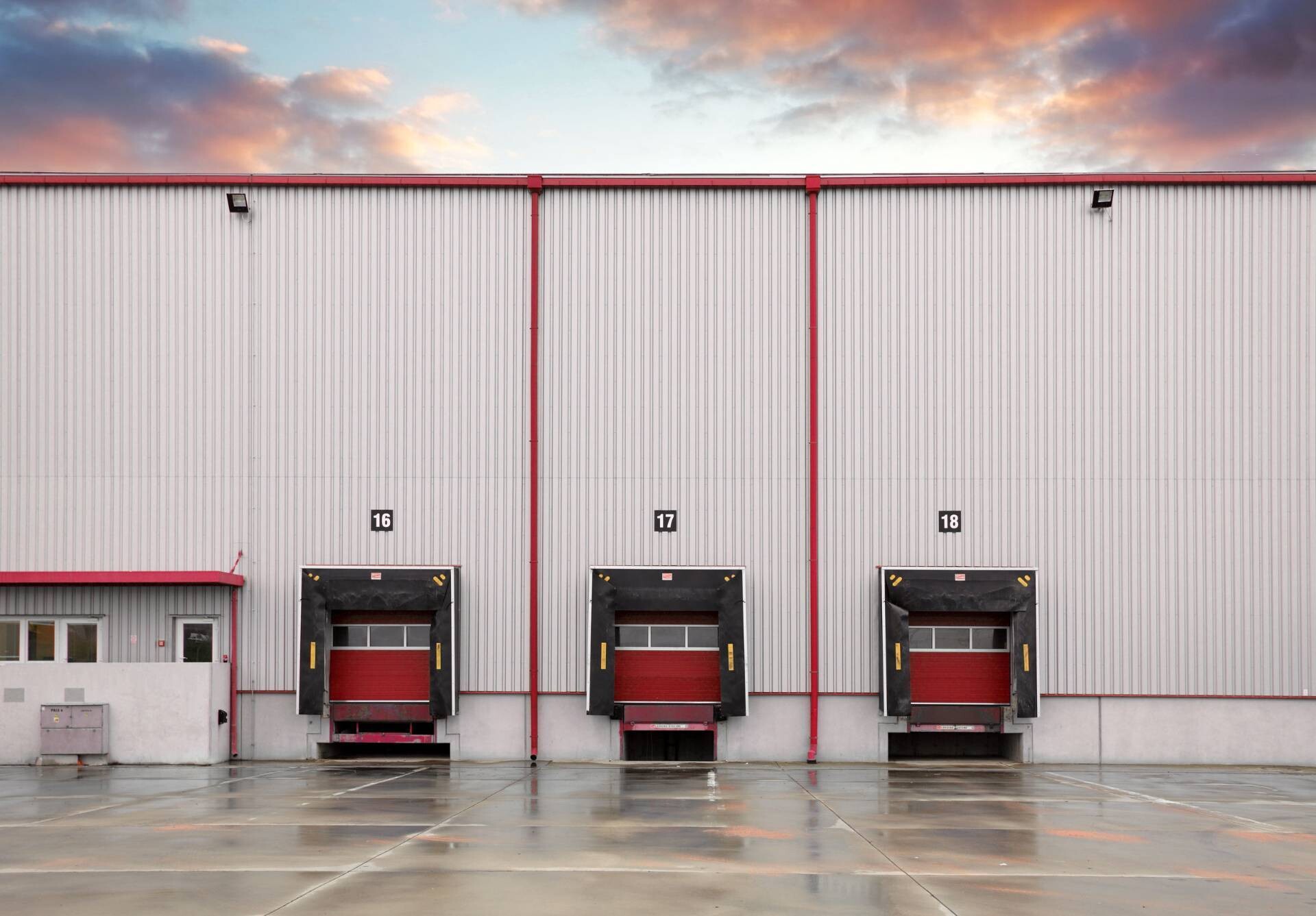 Vendita Capannone Logistico  Collesalvetti 40.000 mq– rif. log-d-122