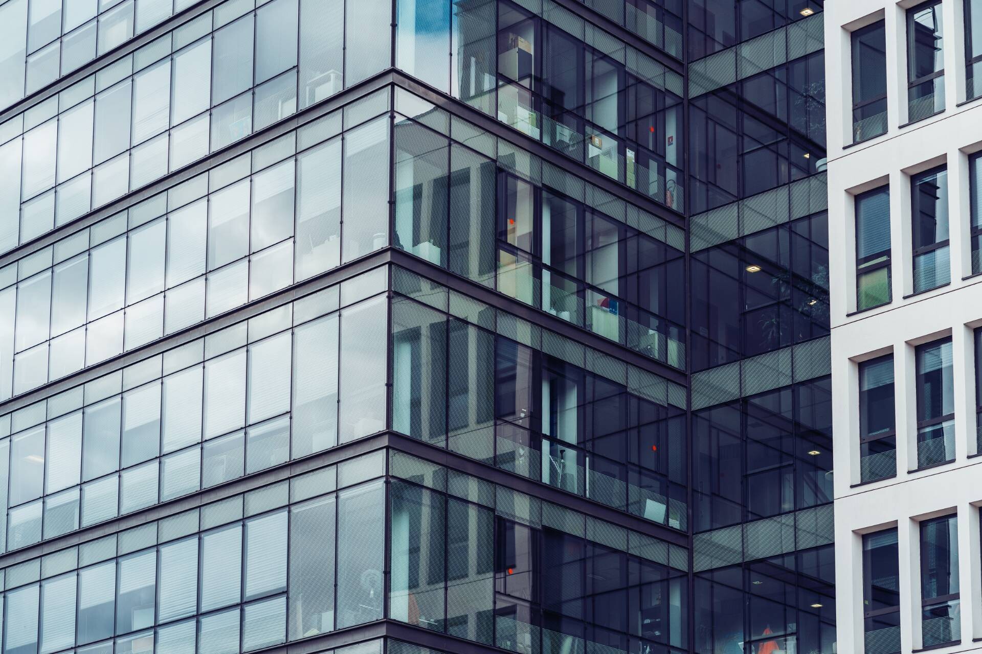 Vendita Ufficio a reddito Milano 1.100 mq– rif. OFF 10897 Isola