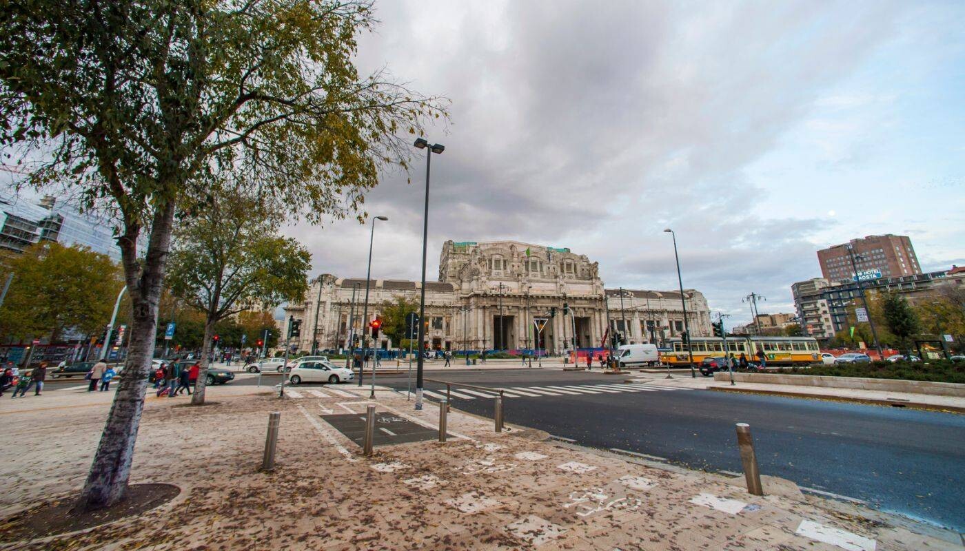 Vendita Ufficio a reddito Milano 12.000 mq– rif. OFF 10893 Centro Storico