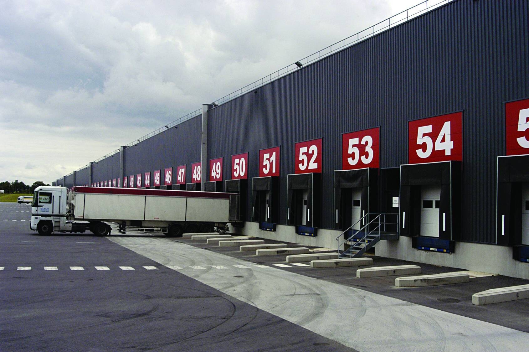 Affitto Capannone Logistico Sesto Fiorentino 35.000 mq– rif. LOG-D-371