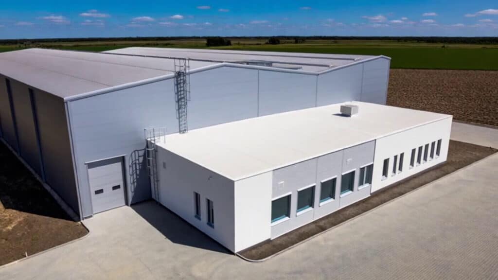 Capannone Produttivo in locazione a Arcore di 4.400 mq mq