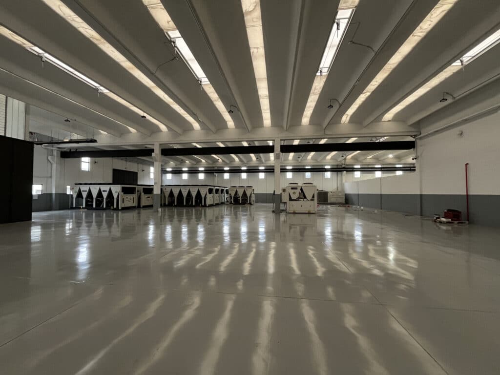 Capannone Produttivo in Vendita a Magenta di 6.500 mq mq