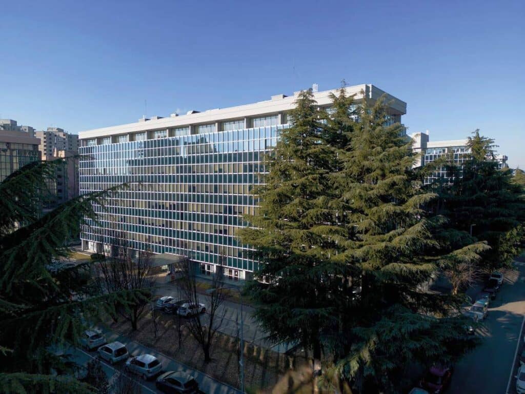 Ufficio in locazione a Milano di 1.750 mq mq