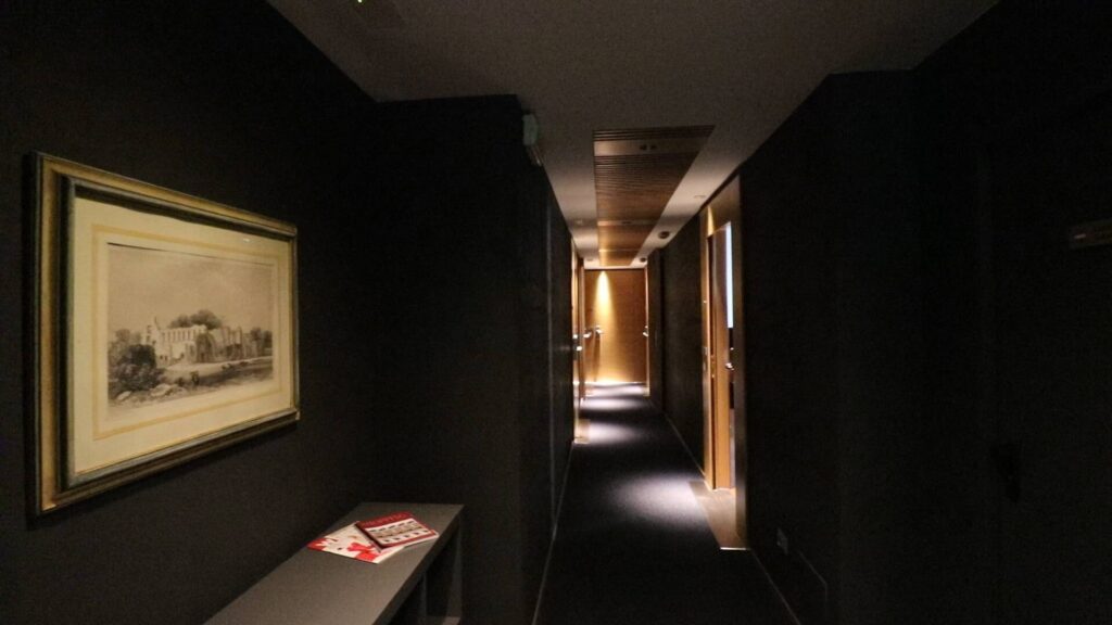 Hotel in Vendita a Milano di 6.500 mq mq