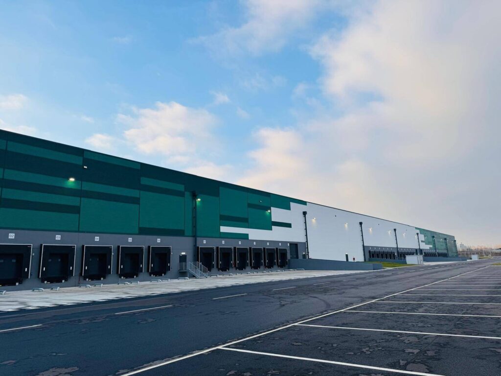 Capannone Logistico in locazione a Torrazza Piemonte di 60.000 mq mq