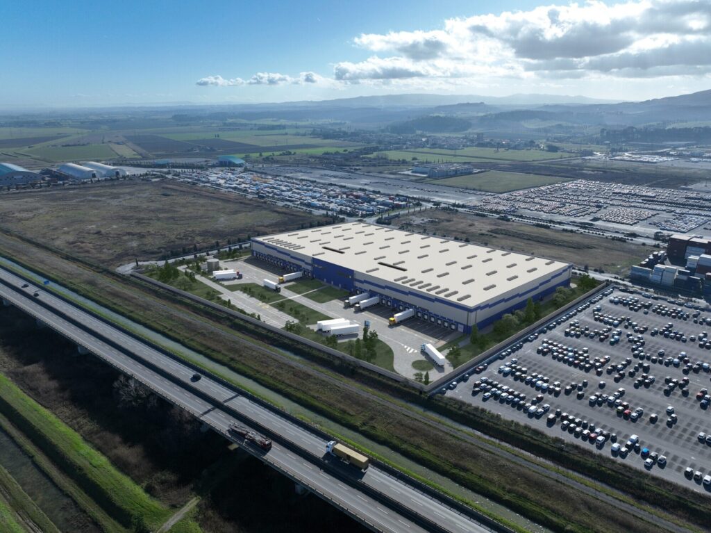 Capannone Logistico in locazione a Livorno di 13.492 mq mq