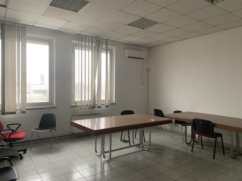 Capannone Logistico in locazione a Vercelli di 5.420 mq mq