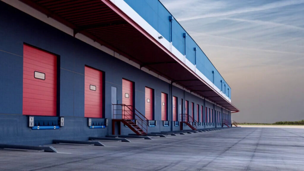 1.800 sq m production warehouse for rent in Cologno Monzese