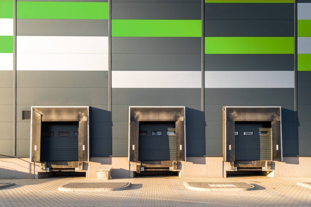Capannone Logistico in locazione a Torrevecchia Pia di 20.000 mq mq