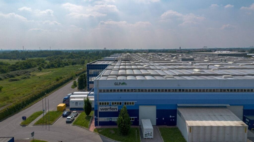 Capannone Logistico in locazione a Roncello di 25.432 mq mq