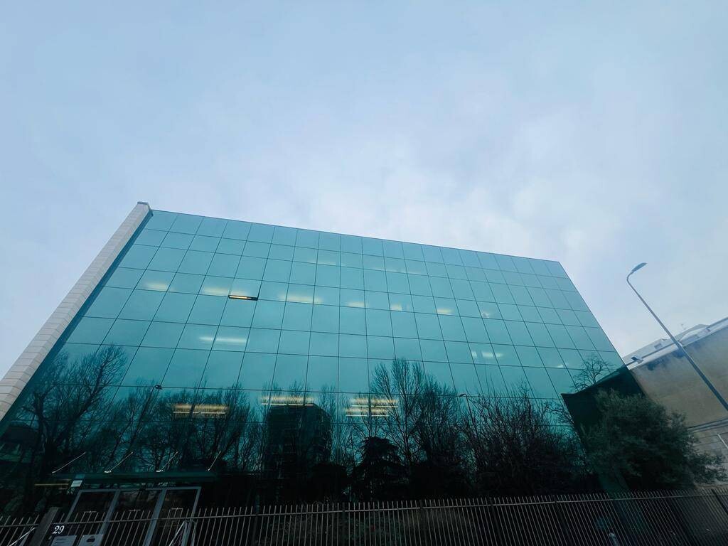 Ufficio in locazione a Milano di 630 mq mq