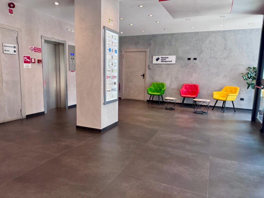 Ufficio in locazione a Milano di 170 mq mq