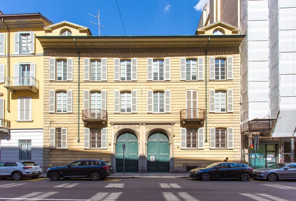 Ufficio in locazione a Milano di 3.230 mq mq