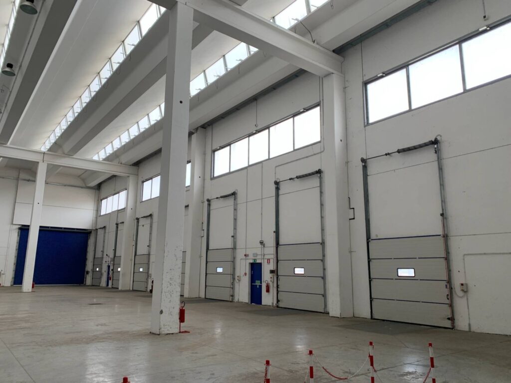 Capannone Logistico in locazione a Tortona di 1.400 mq mq